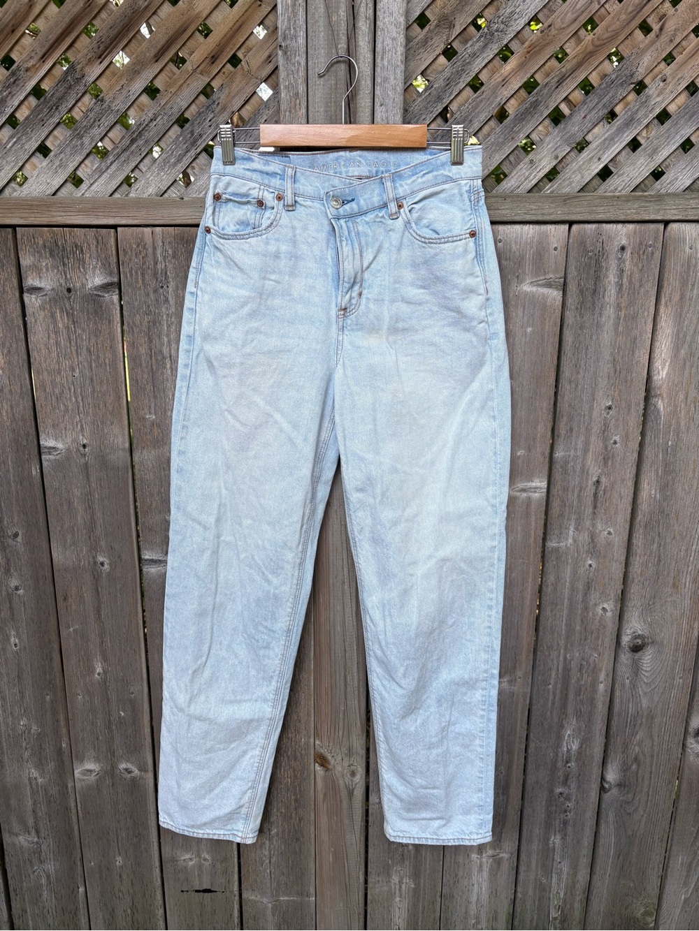 American Eagle Light Wash Classic Straight Leg Jeans